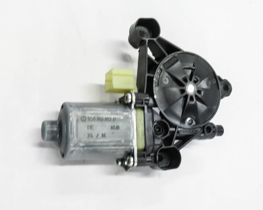 Thumbnail 4: 2015-2018 AUDI A3 S3 RS3 TT (8V MK3) LEFT FRONT DRIVER DOOR POWER WINDOW MOTOR
