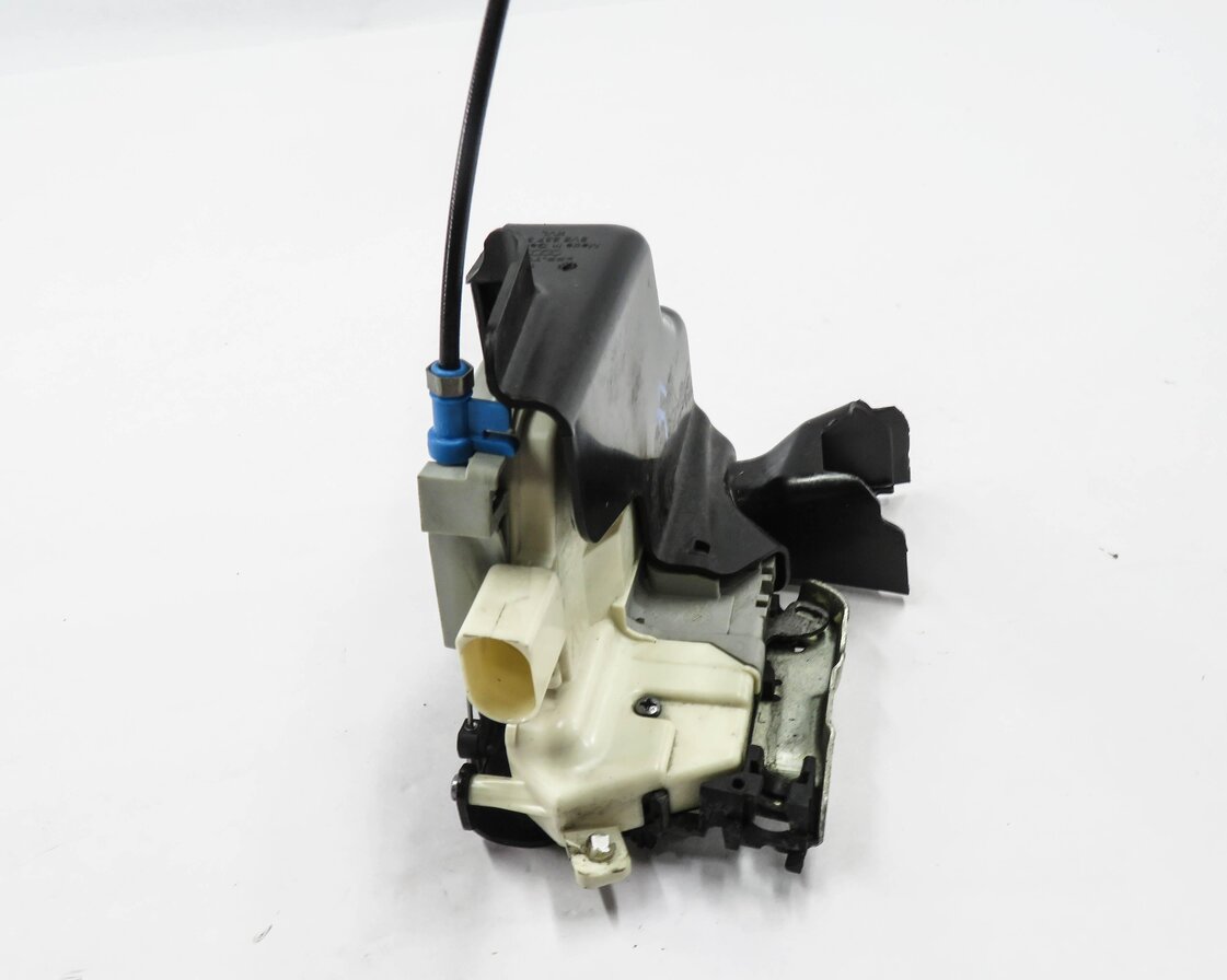 Thumbnail 3: 15-21 AUDI A3 S3 A4 Q5 TT (8V B9 MK3 FY) LEFT FRONT DRIVER DOOR LOCK LATCH