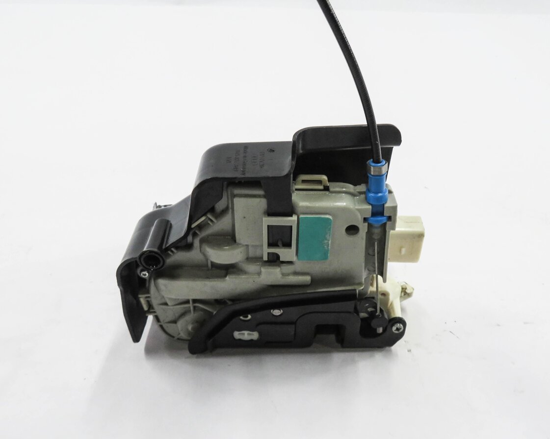 Thumbnail 5: 15-21 AUDI A3 S3 A4 Q5 TT (8V B9 MK3 FY) LEFT FRONT DRIVER DOOR LOCK LATCH