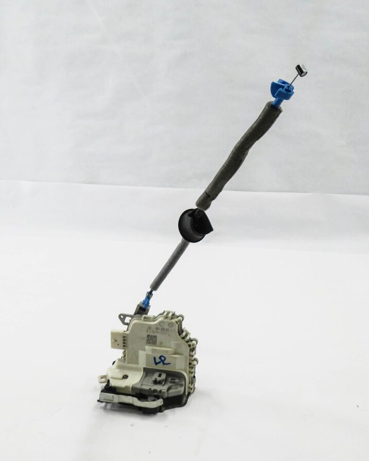 2010-2020 VW / PORSCHE - A3 A4 A8 S3 S4 Q5 MACAN PANAMERA - LEFT REAR DOOR LATCH
