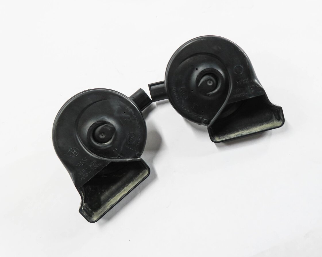 2015-2016 AUDI S3 (8V) HIGH & LOW TONE SAFETY HORN SET-2