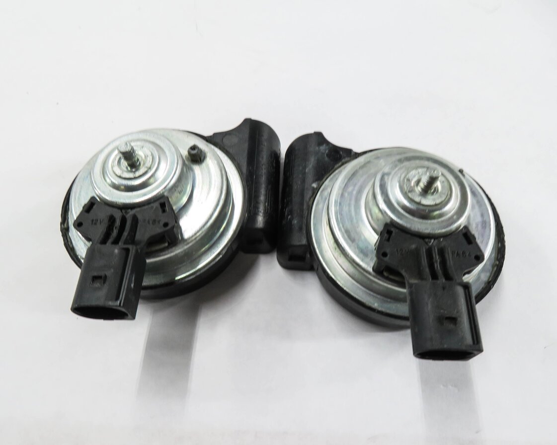 Thumbnail 5: 2015-2016 AUDI S3 (8V) HIGH & LOW TONE SAFETY HORN SET-2