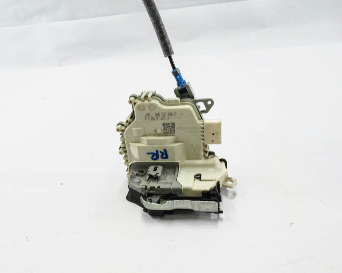 Thumbnail 2: 10-20 VW / PORSCHE - A3 A4 A8 S3 S4 Q5 MACAN PANAMERA - RIGHT REAR DOOR LATCH
