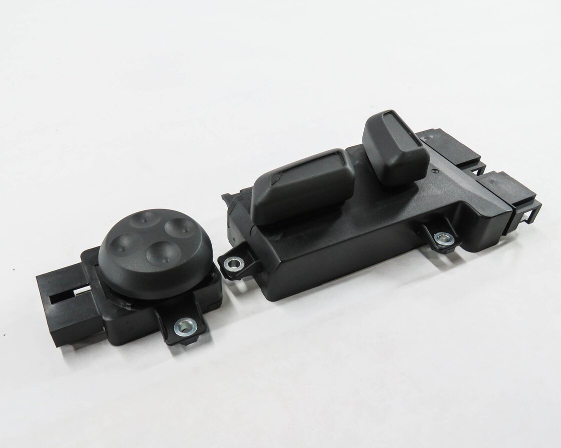 Thumbnail 1: 2015 AUDI S3 (8V) LEFT FRONT DRIVER SEAT ADJUSTMENT SWITCH BUTTON