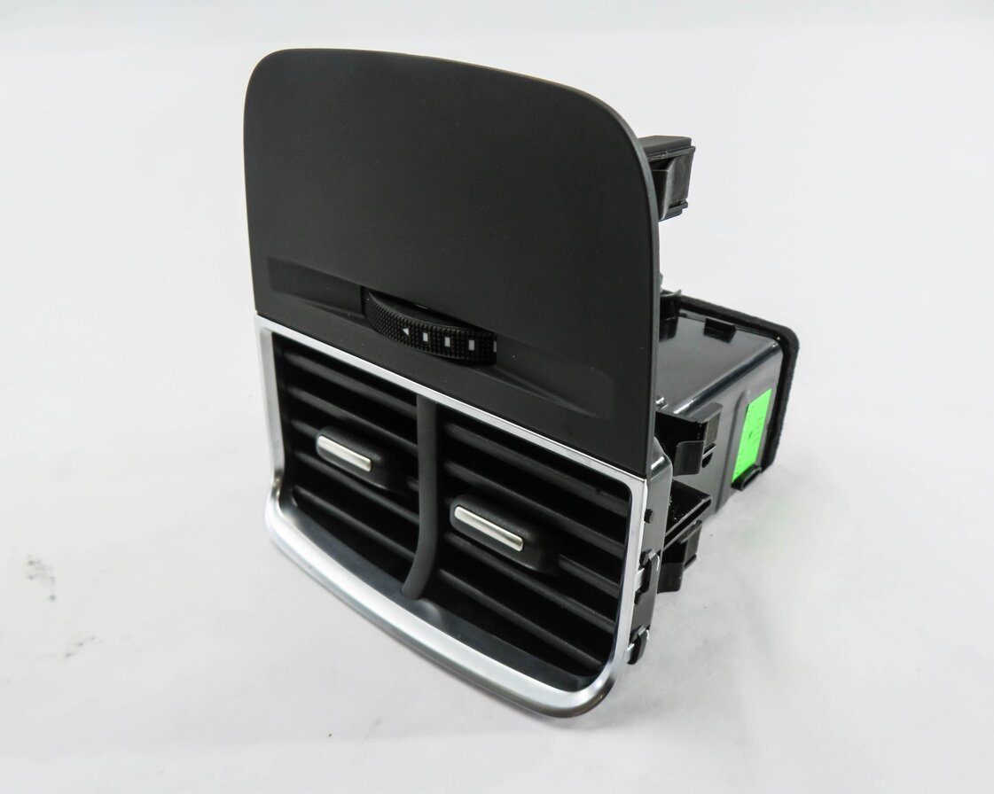 Thumbnail 2: 2015 AUDI S3 (8V) REAR CENTER CONSOLE HEATER A/C AIR VENT