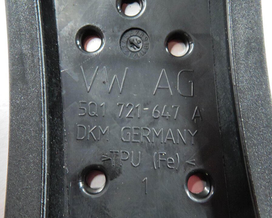 Thumbnail 4: 2015 AUDI S3 (8V) BRAKE PEDAL GAS PEDAL TRIM COVER SET-2