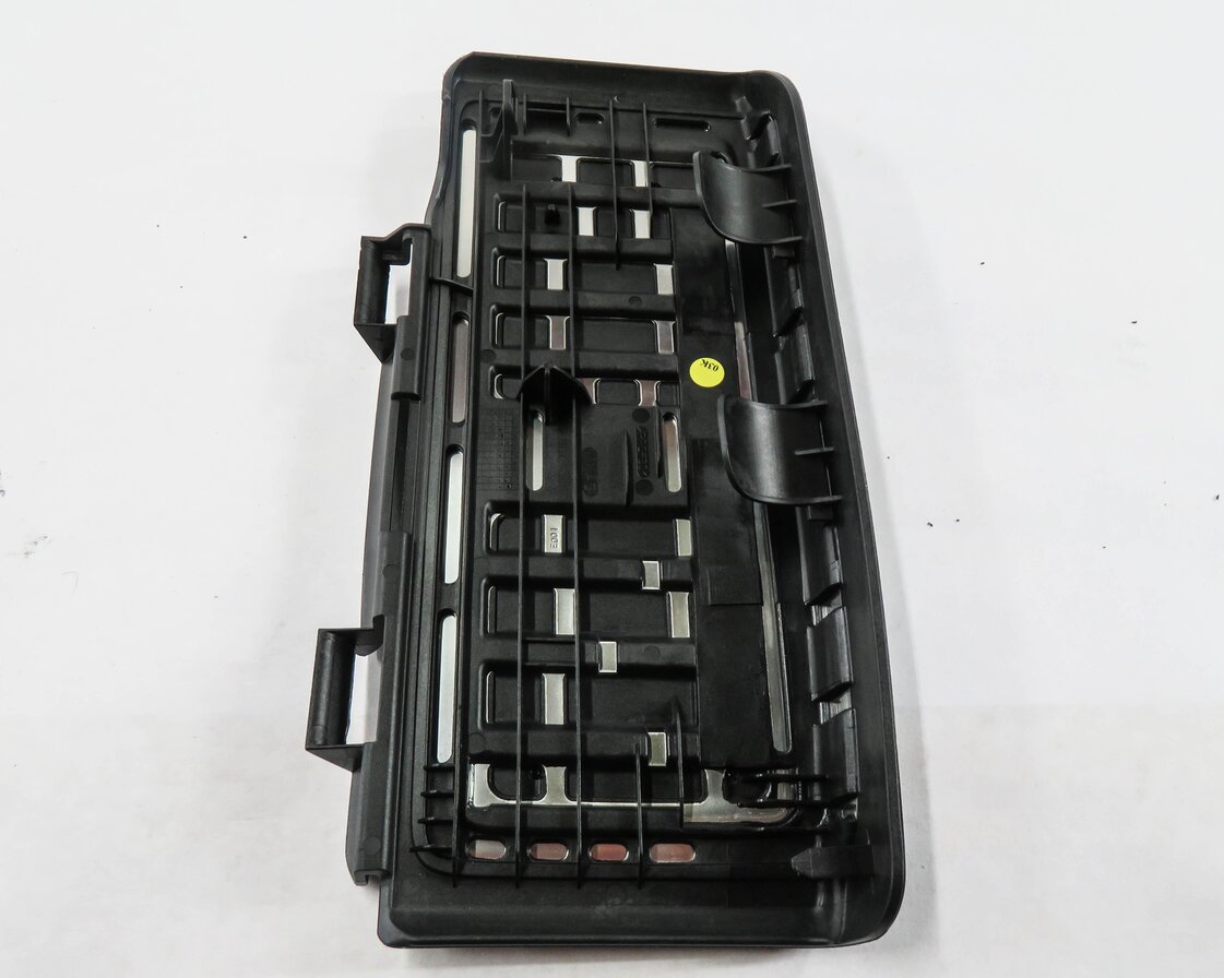 Thumbnail 4: 2015 AUDI S3 (8V) DRIVER DEAD FOOT REST FOOT REST PEDAL