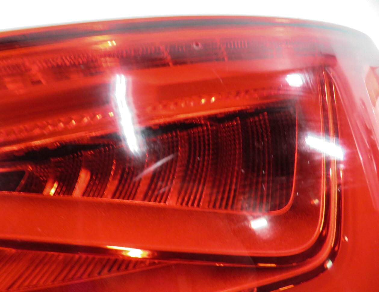 Thumbnail 8: 15-16 AUDI A3 S3 (8V) SEDAN / CONVERTIBLE - RIGHT LED TAILLIGHT BRAKE LIGHT LAMP