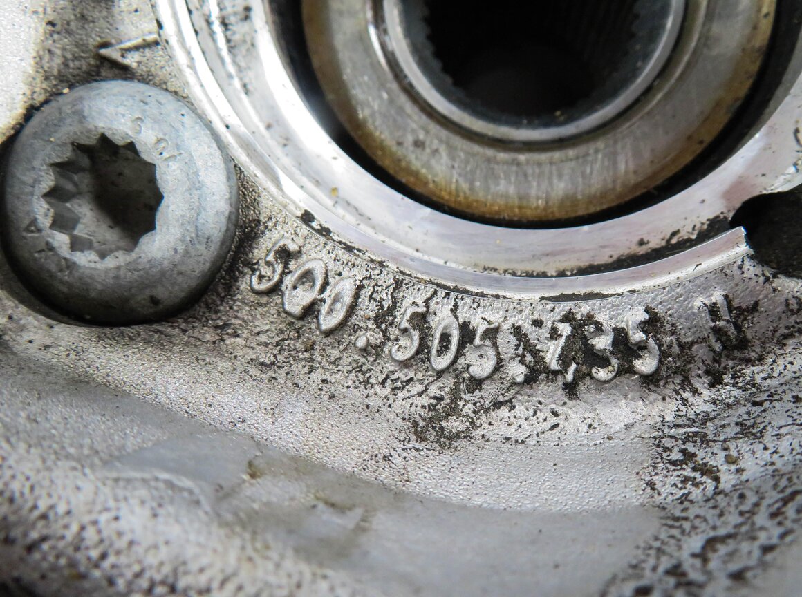 Thumbnail 4: 15-19 VW GOLF / AUDI A3 S3 RS3 (8V) AWD - LEFT REAR SPINDLE KNUCKLE WHEEL HUB