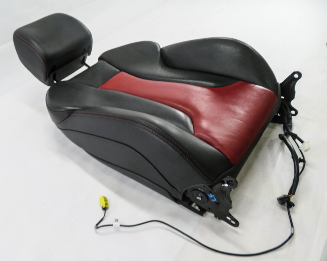 Thumbnail 2: 2015 AUDI S3 (8V) DRIVER - UPPER TOP HEATED SEAT CUSHION (RED & BLACK)