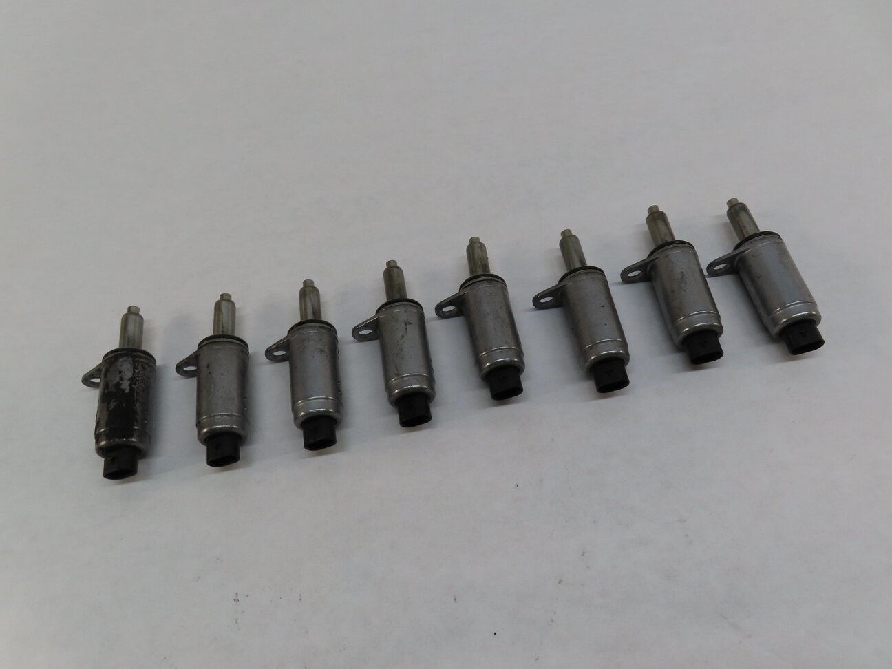 Thumbnail 3: 2015 AUDI S3 (8V) 2.0L TURBO CYFB ENGINE CAMSHAFT ADJUSTMENT SOLENOID SET 8