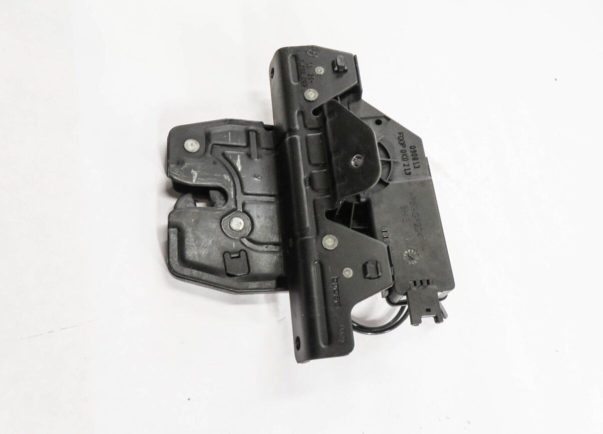 Thumbnail 4: 2010 RANGE ROVER (L322) REAR TRUNK LOCK LATCH ACTUATOR