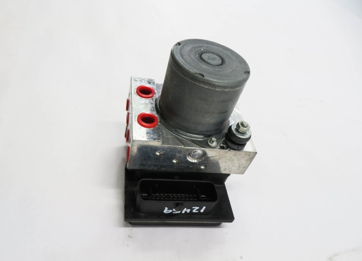 Thumbnail 3: 2010-2012 LAND ROVER LR4 RANGE ROVER SPORT (L320 L322) ABS BRAKE PUMP w/ MODULE