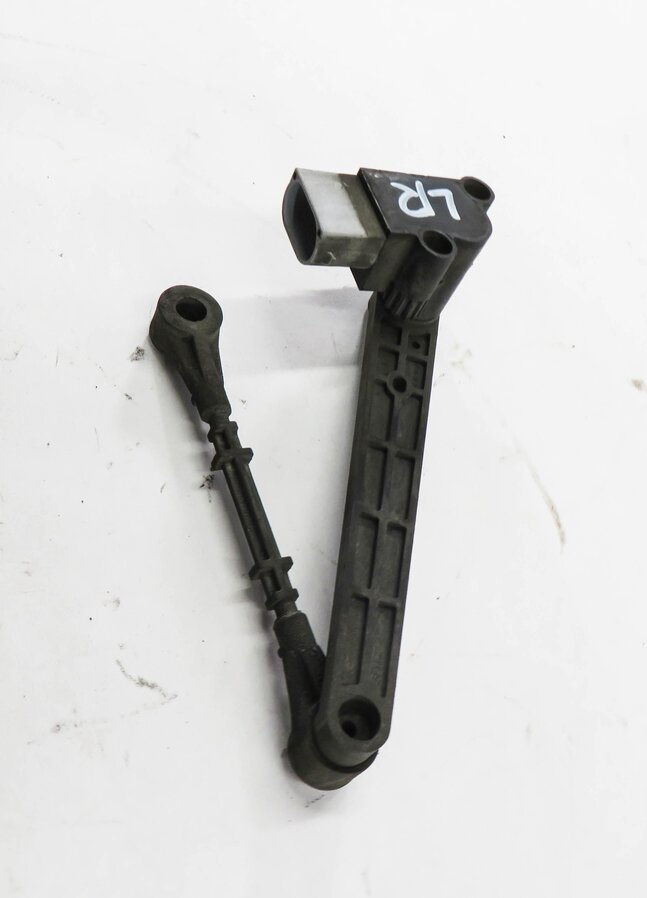 Thumbnail 4: 2010 RANGE ROVER (L322) LEFT DRIVER REAR SUSPENSION HEIGHT LEVEL SENSOR