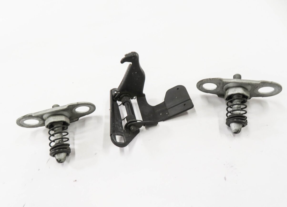 Thumbnail 2: 2010 RANGE ROVER (L322) FRONT HOOD SAFETY LATCH SPRING SET-3