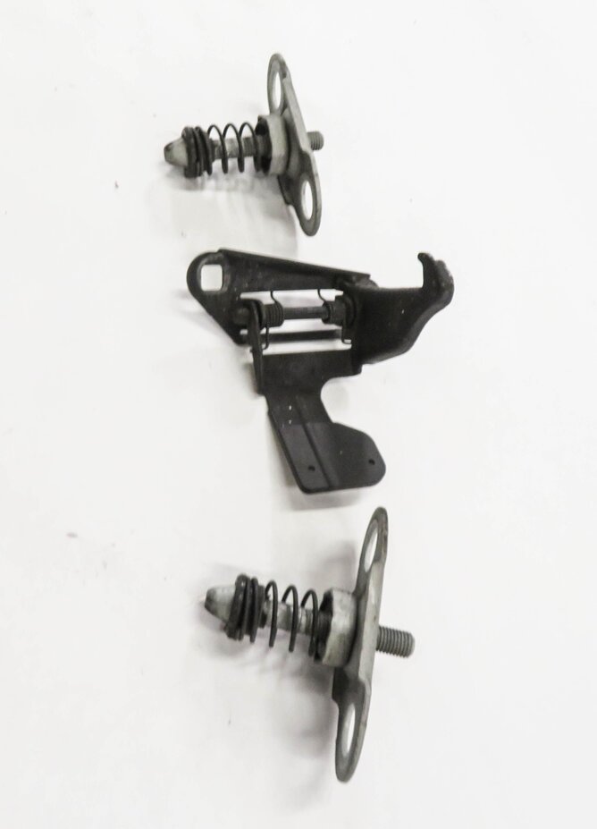 Thumbnail 4: 2010 RANGE ROVER (L322) FRONT HOOD SAFETY LATCH SPRING SET-3