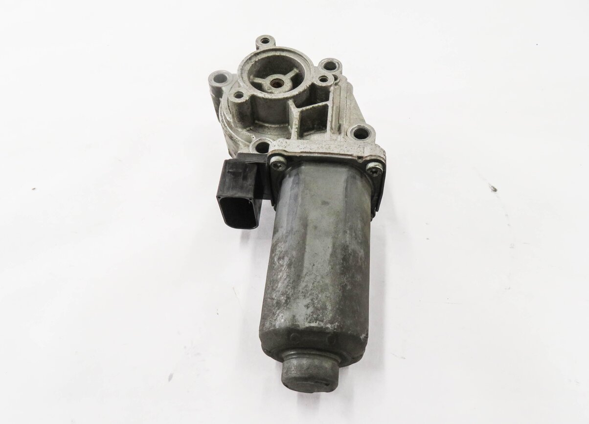 Thumbnail 2: 05-16 LR3 LR4 RANGE ROVER SPORT (L320 L322 L405 L494) TRANSFER CASE SHIFT MOTOR