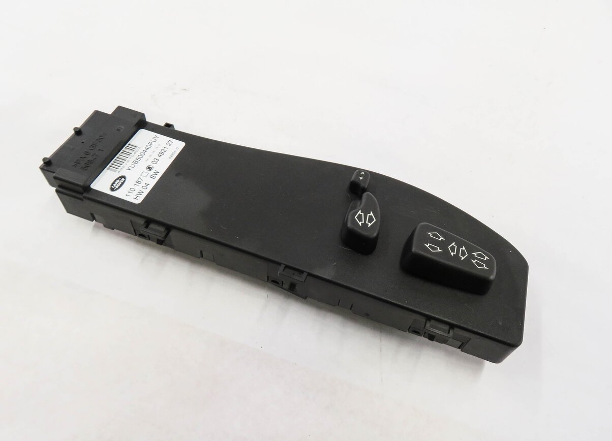 2010 RANGE ROVER (L322) RIGHT FRONT PASSENGER SEAT ADJUSTMENT SWITCH BUTTON