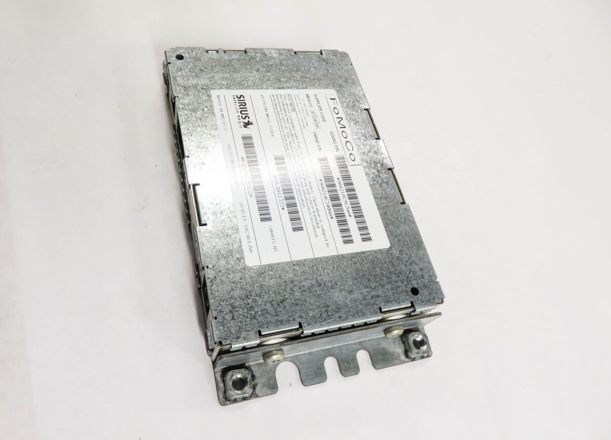 Thumbnail 4: 2007-2012 LR3 - RANGE ROVER SPORT (L320) SIRIUS SATELLITE RADIO RECEIVER MODULE