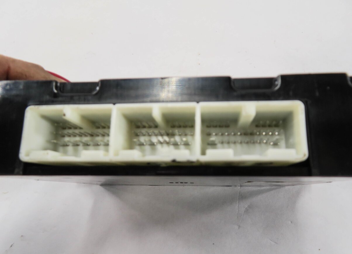 Thumbnail 7: 2010 RANGE ROVER (L322) HEATER CONTROL MODULE CANBUS