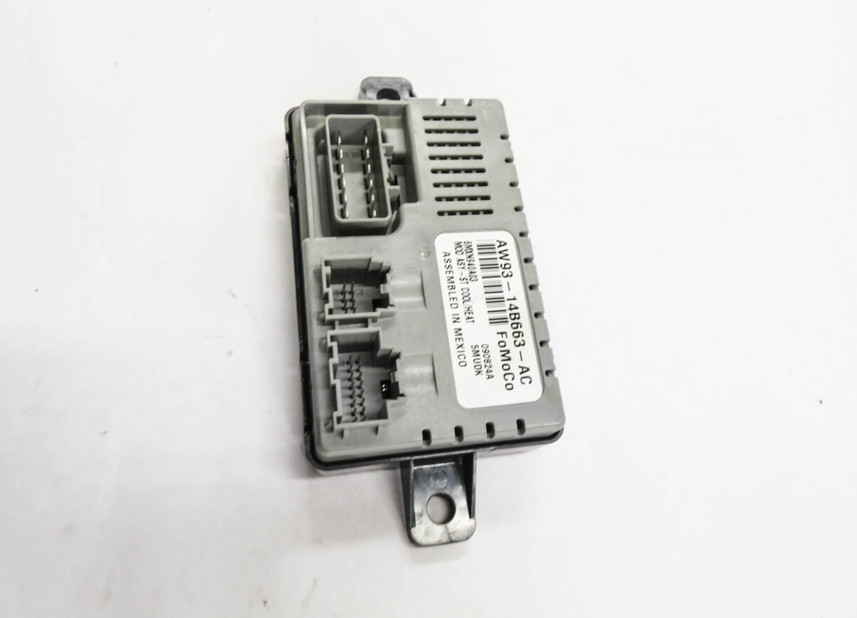 Thumbnail 3: 2010 RANGE ROVER (L322) A/C HEATER TEMPERATURE CONTROL MODULE
