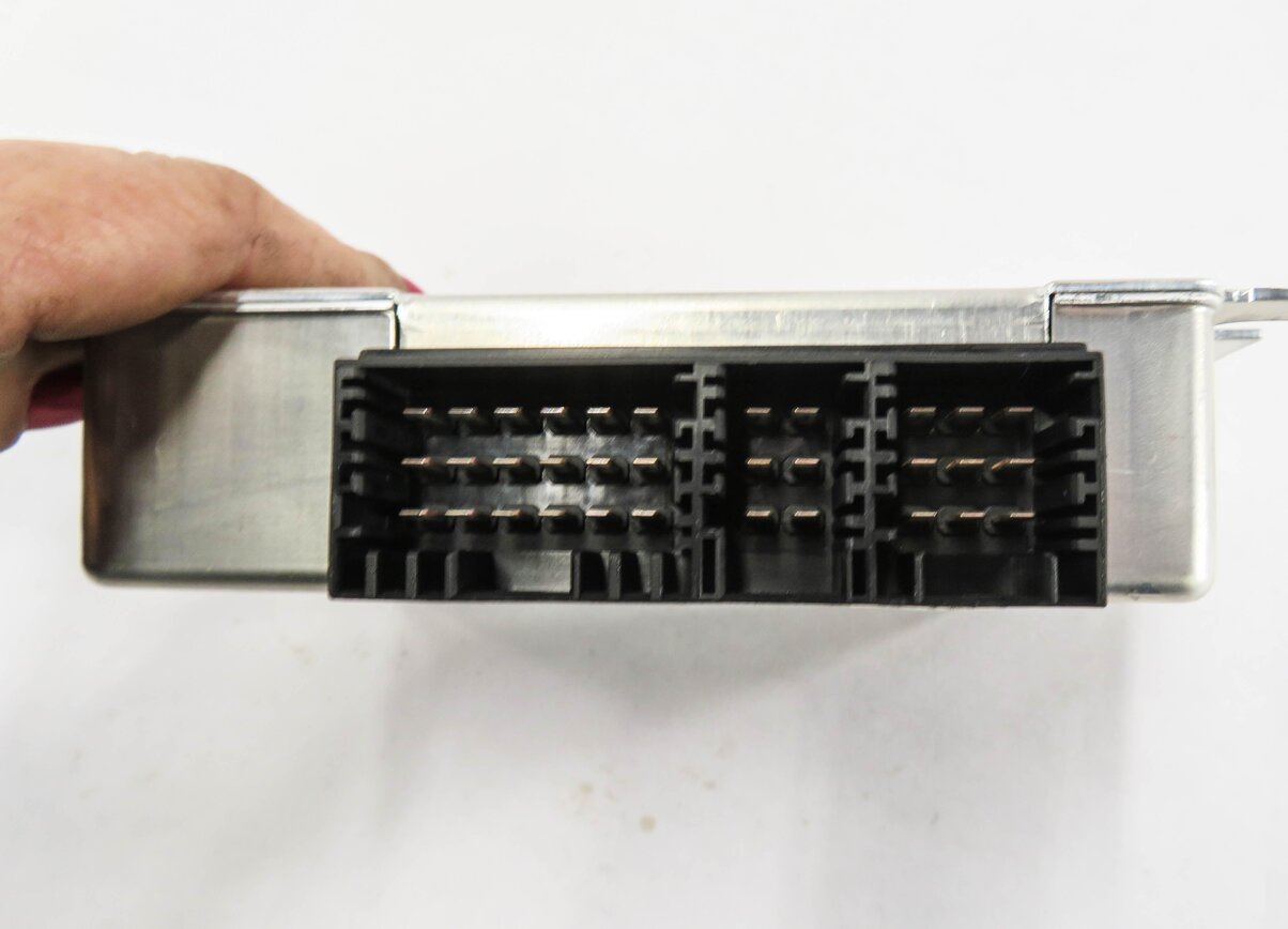 Thumbnail 6: 2010-2013 LAND ROVER LR4 - RANGE ROVER SPORT (L320 L322) TRANSFER CASE MODULE