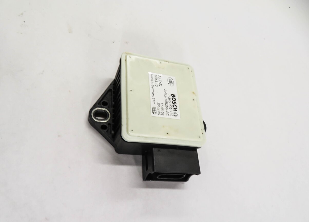 Thumbnail 4: 2010 RANGE ROVER (L322) YAW SPEED ACCELERATION ROTATION STABILITY SENSOR