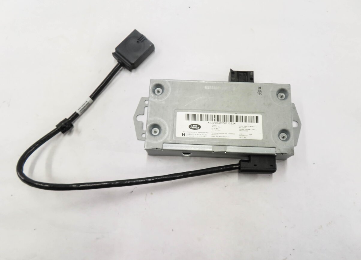 Thumbnail 2: 10-14 LAND ROVER LR4 - RANGE ROVER SPORT (L320 L322) USB i-POD INTERFACE MODULE