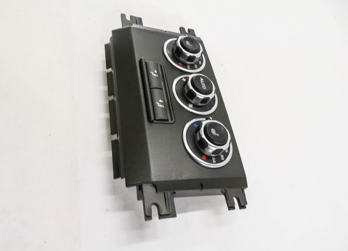 Thumbnail 4: 2010 RANGE ROVER (L322) REAR HEATER A/C TEMPERATURE CLIMATE CONTROL PANEL