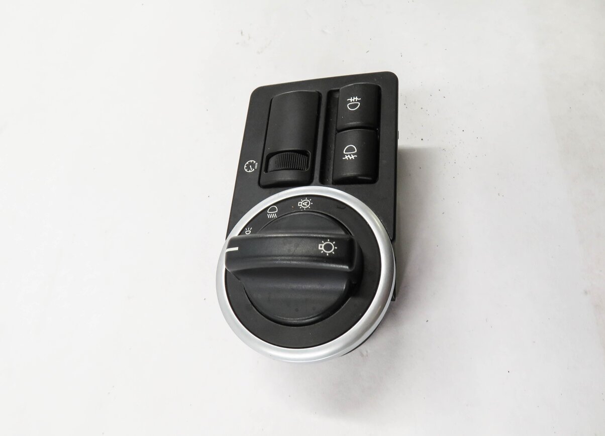 Thumbnail 3: 2007-2013 RANGE ROVER (L322) HEADLIGHT FOG LIGHT DIMMER SWITCH KNOB (BLACK)
