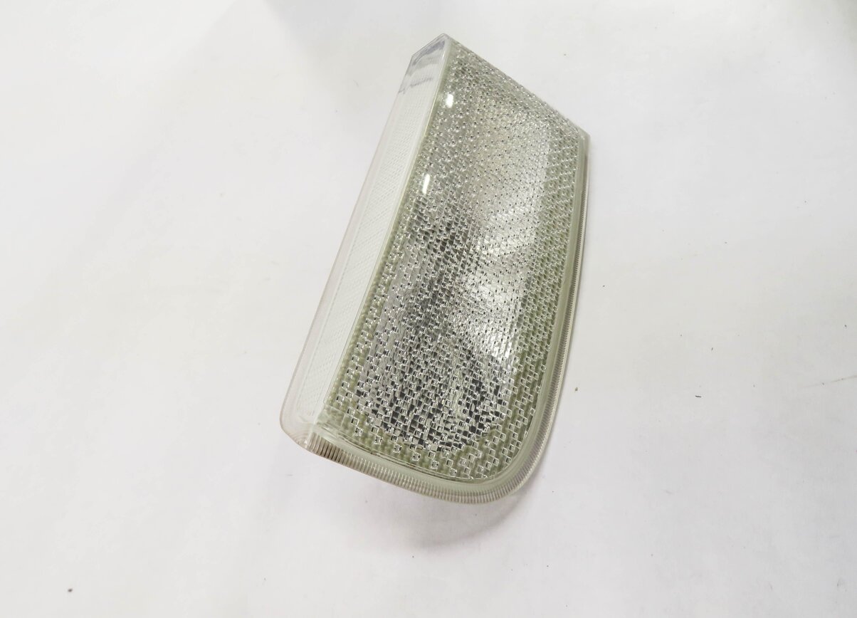 Thumbnail 3: 2010 RANGE ROVER (L322) RIGHT PASSENGER REAR REVERSE LIGHT LAMP