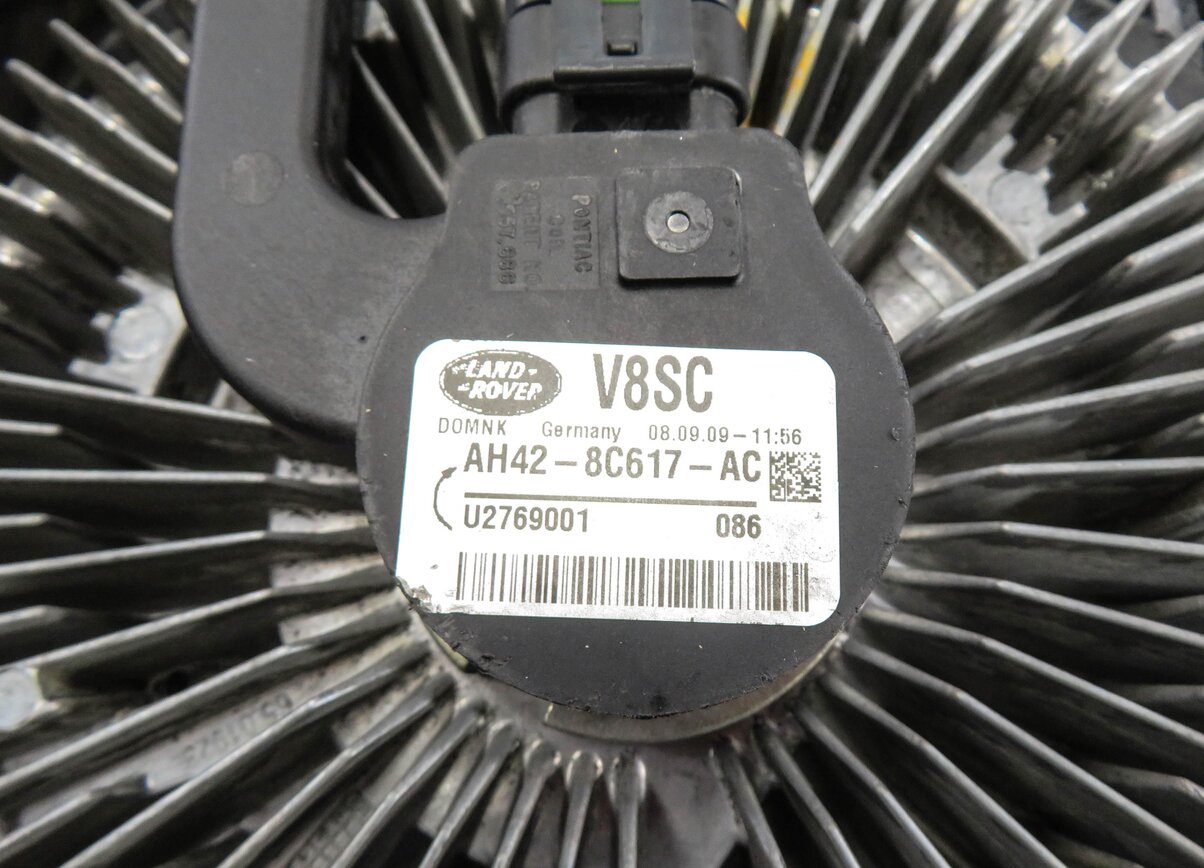 Thumbnail 8: 2010-2018 RANGE ROVER SPORT LR4 - 3.0L / 5.0L SUPERCHARGED ENGINE COOLING FAN