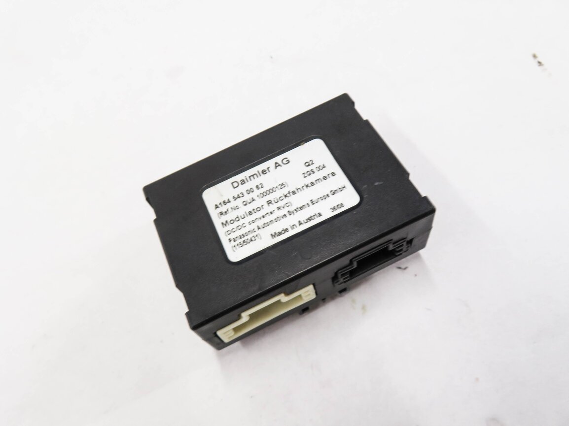 Thumbnail 1: 2009 MERCEDES GL320 (X164) REARVIEW CAMERA CONTROL MODULE