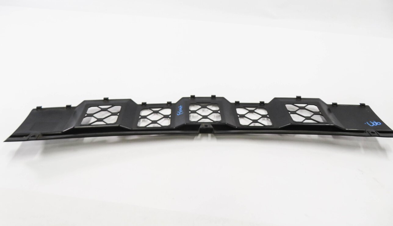 Thumbnail 7: 2009 MERCEDES GL320 (X164) FRONT LOWER BUMPER GRILLE TRIM