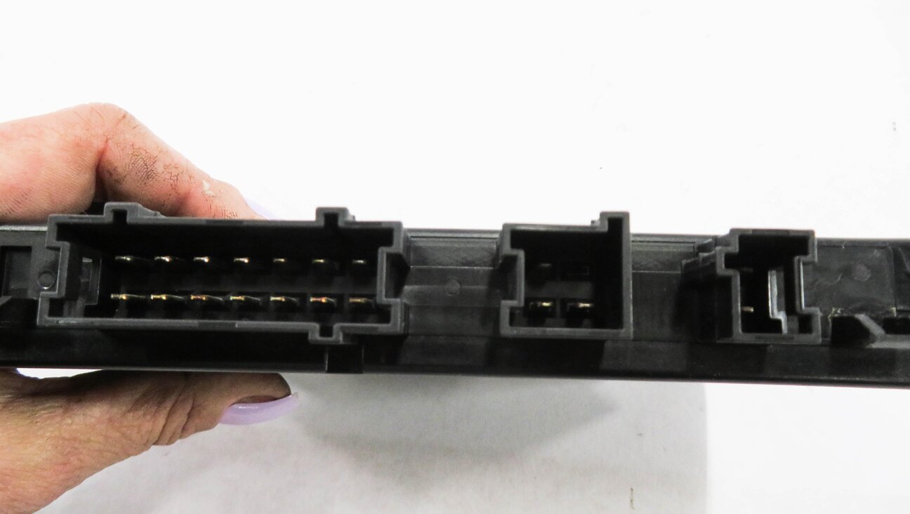 Thumbnail 6: 2009 MERCEDES GL320 (X164) LEFT FRONT DRIVER SEAT CONTROL MODULE