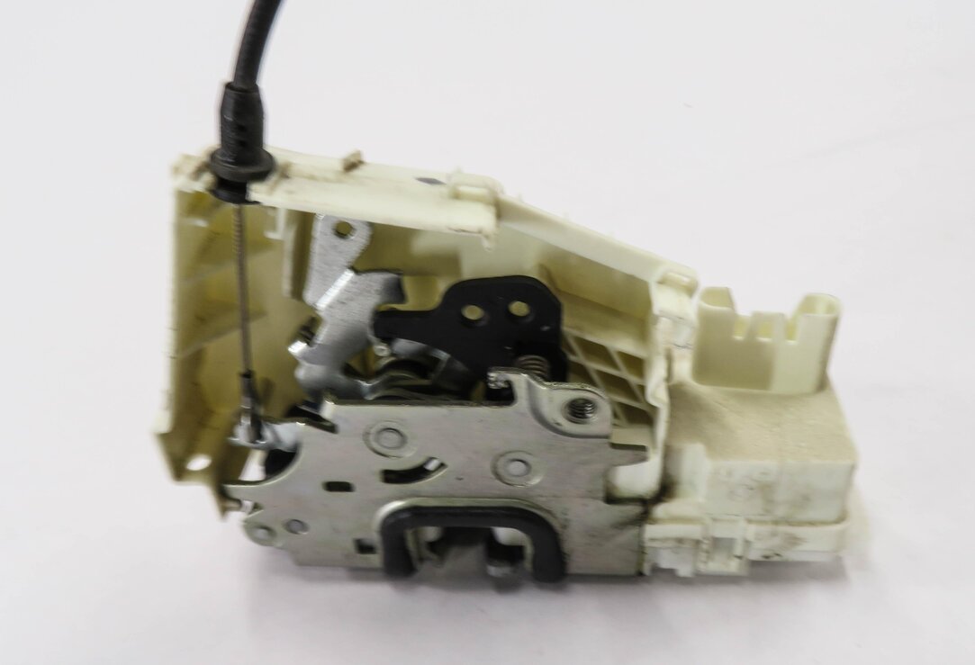Thumbnail 5: 08-12 MB GL320 GL350 GL450 GL550 (X164) RIGHT REAR KEYLESS GO DOOR LOCK LATCH