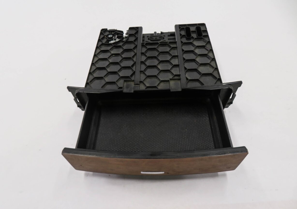 Thumbnail 5: 2009 MERCEDES GL320 (X164) FRONT DASH STORAGE TRAY COMPARTMENT (BIRDS EYE WOOD)