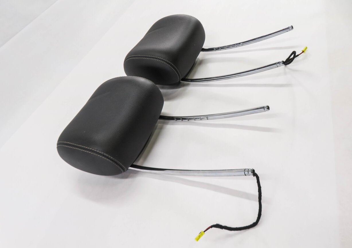 Thumbnail 4: 2009 MERCEDES GL320 (X164) FRONT LEFT & RIGHT SEAT HEADREST SET-2 (BLACK)