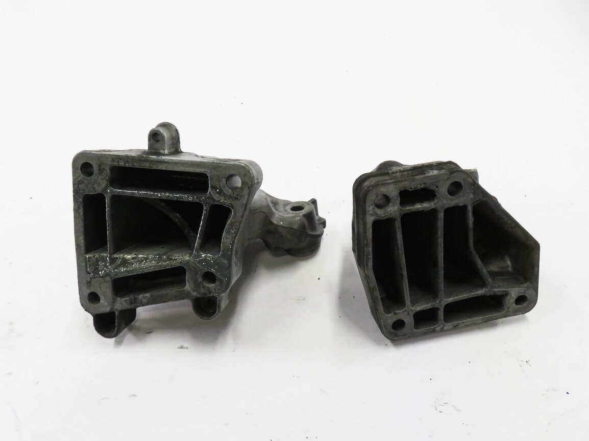 Thumbnail 5: 2009 MERCEDES GL320 (X164) 3.0L OM642 DIESEL ENGINE MOTOR MOUNT BRACKET SET-2