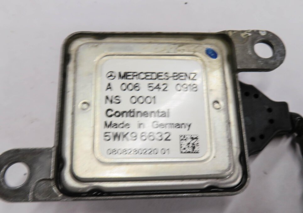 Thumbnail 6: 2009 MERCEDES GL320 (X164) 3.0L OM642 DIESEL POST CAT NOX NITROGEN OXIDE SENSOR