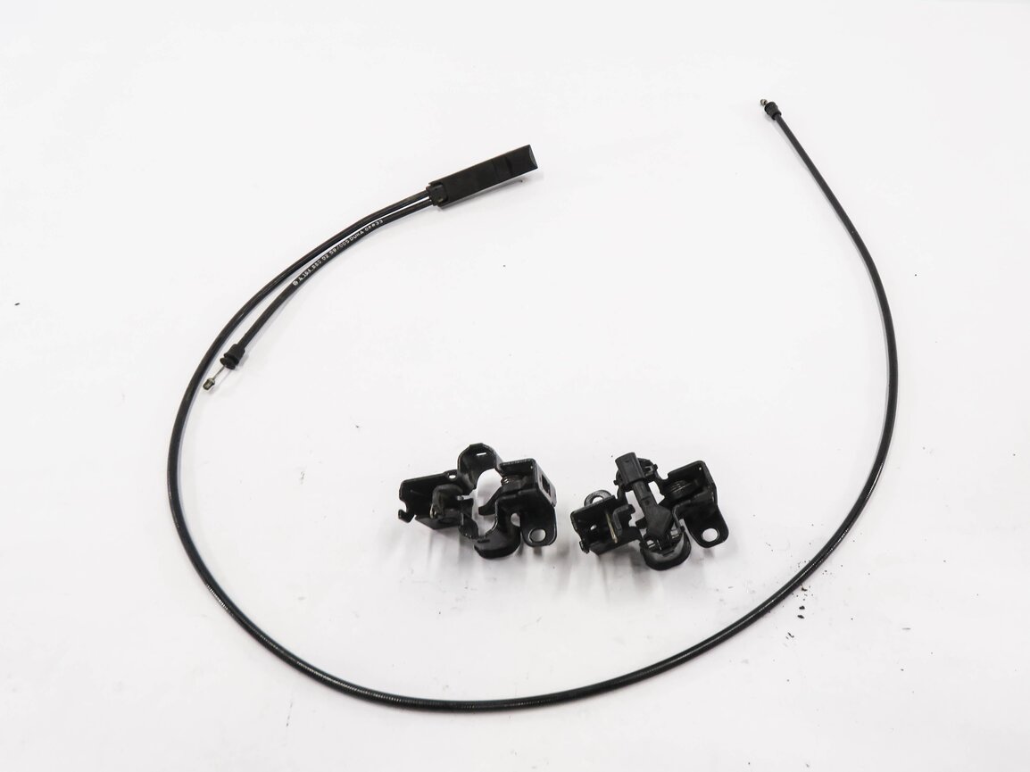 Thumbnail 2: 2009 MERCEDES GL320 (X164) FRONT LEFT & RIGHT LOWER HOOD LOCK LATCH SET w/ CABLE