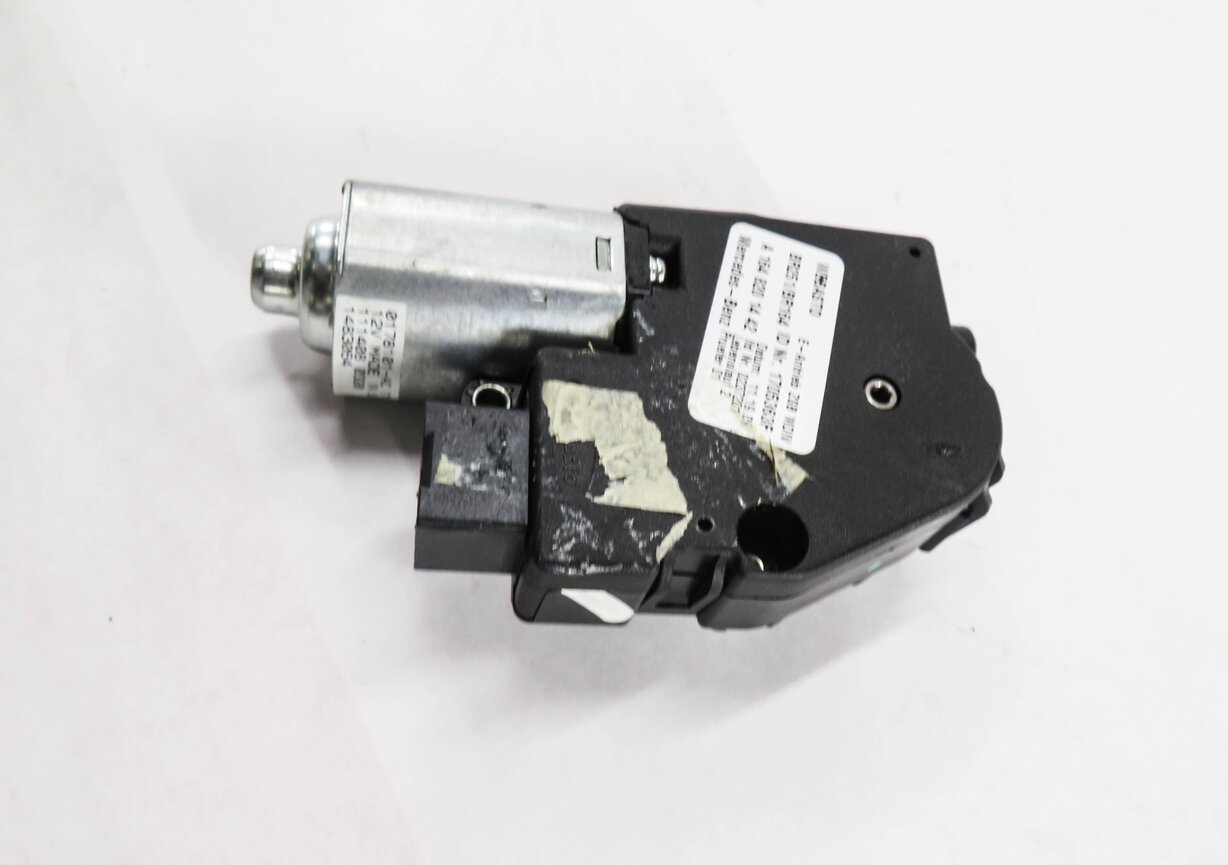 Thumbnail 3: 07-12 MERCEDES ML320 ML350 ML500 GL320 GL450 R350 (X164 W164 W251) SUNROOF MOTOR