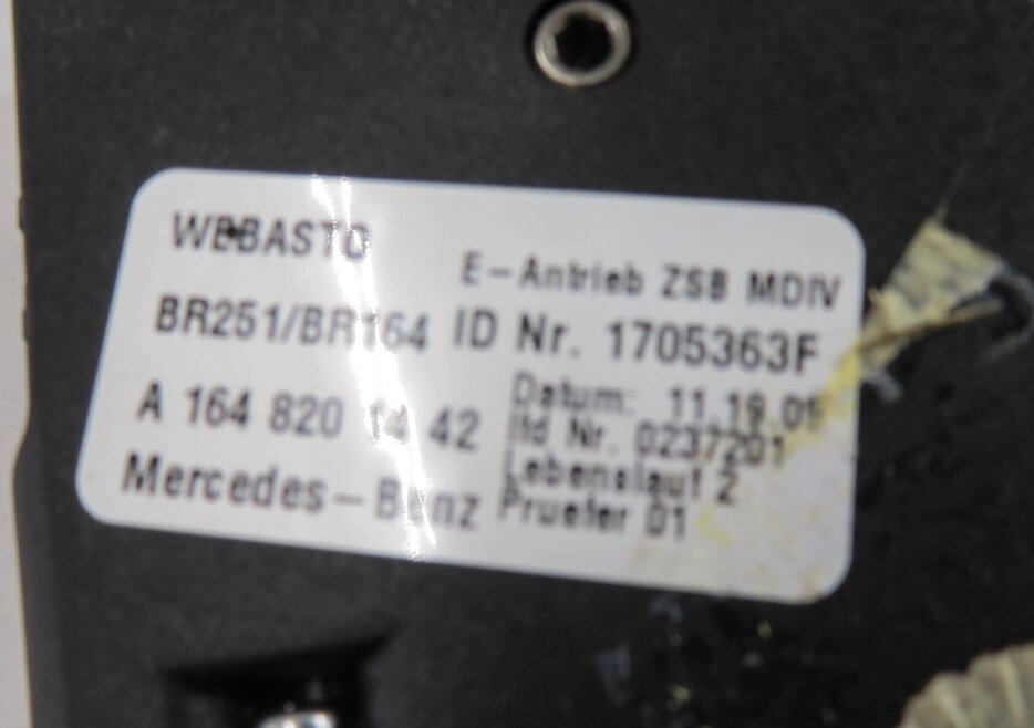 Thumbnail 6: 07-12 MERCEDES ML320 ML350 ML500 GL320 GL450 R350 (X164 W164 W251) SUNROOF MOTOR