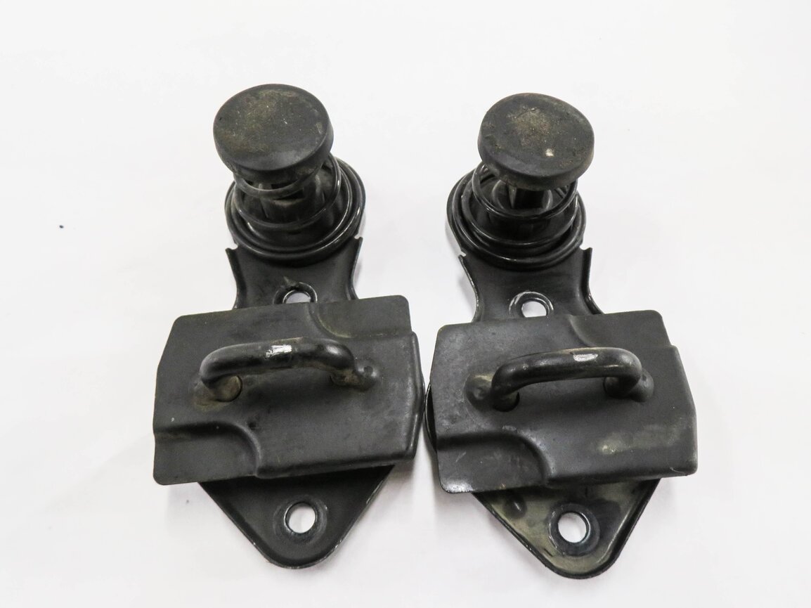Thumbnail 5: 2009 MERCEDES GL320 (X164) FRONT HOOD SAFETY LATCH SPRING SET