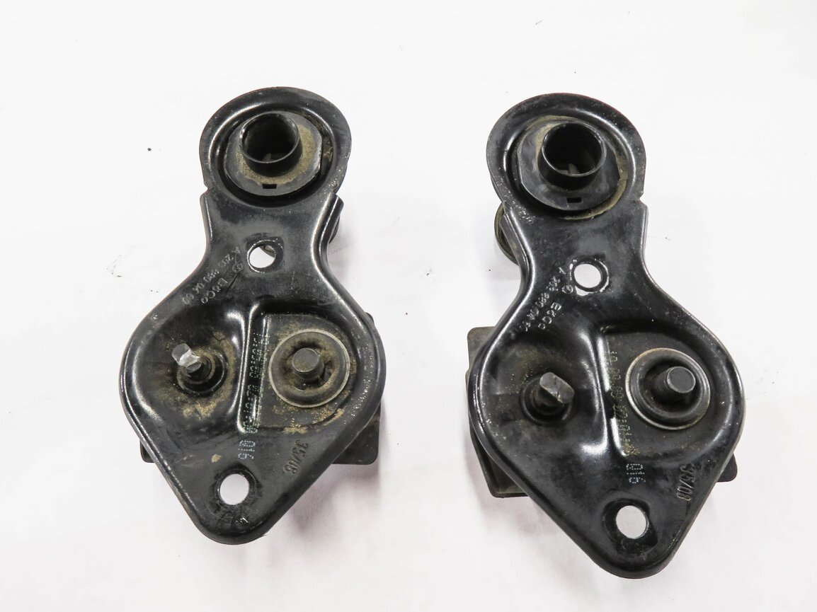 Thumbnail 6: 2009 MERCEDES GL320 (X164) FRONT HOOD SAFETY LATCH SPRING SET