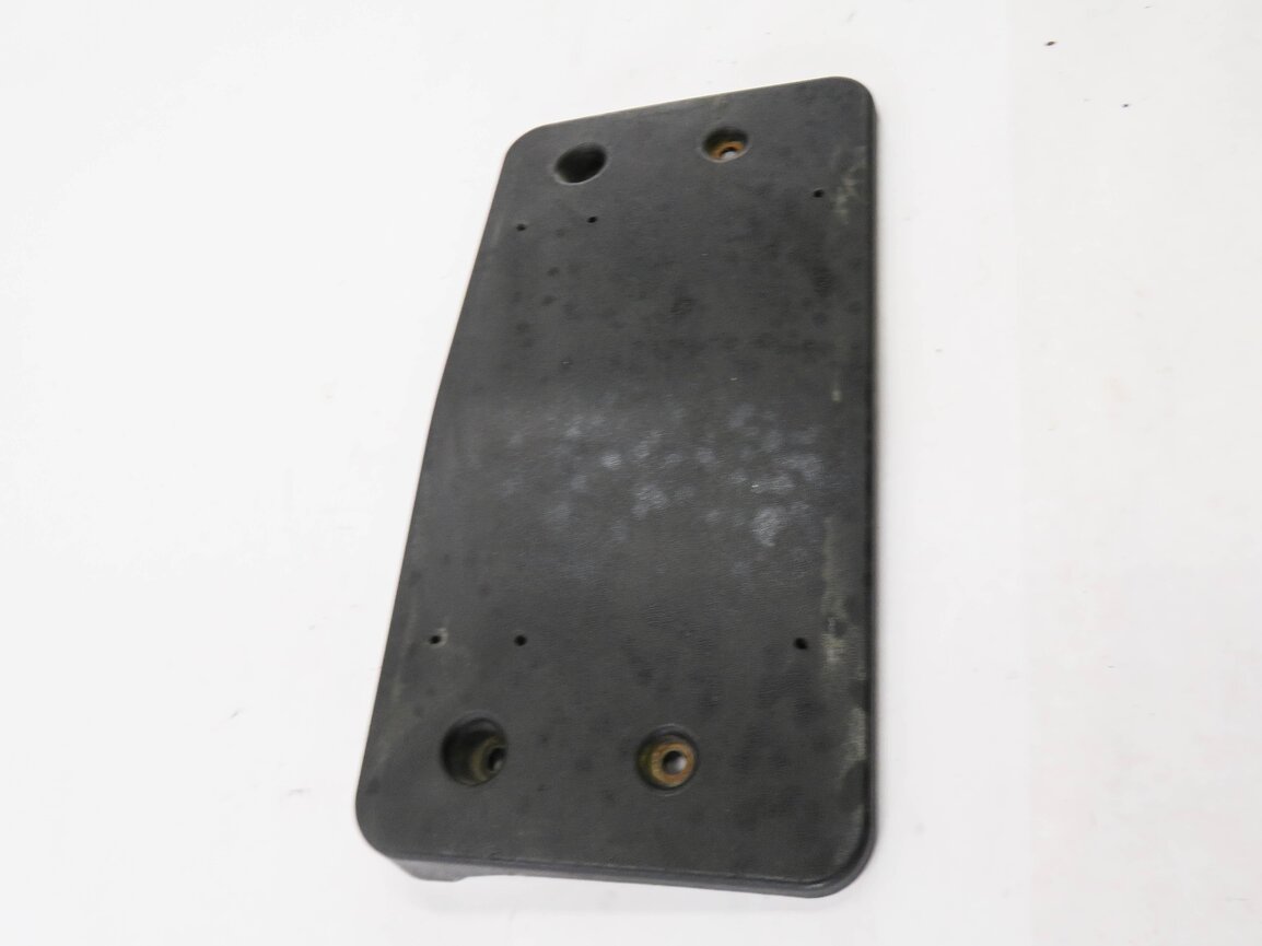 Thumbnail 4: 2009 MERCEDES GL320 (X164) FRONT LICENSE PLATE BASE MOUNT BRACKET