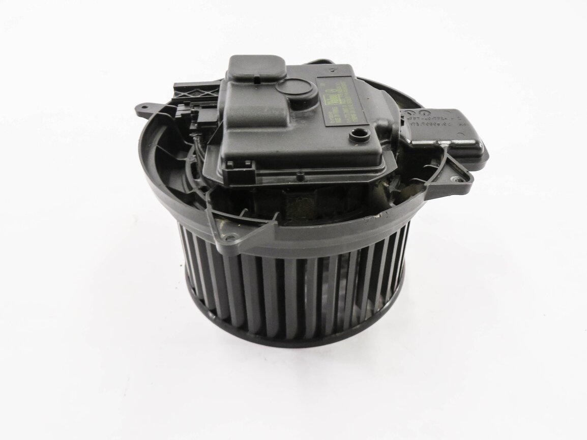 Thumbnail 5: 06-13 MERCEDES GL320 GL450 ML320 ML350 ML500 R350 - FRONT A/C BLOWER FAN MOTOR