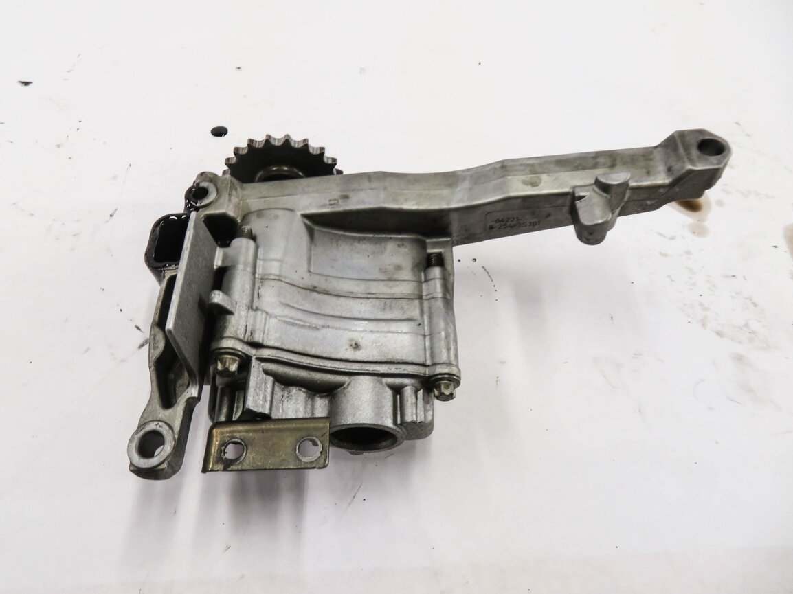 Thumbnail 6: 2009 MERCEDES GL320 (X164) 3.0L OM642 DIESEL ENGINE - OIL PUMP