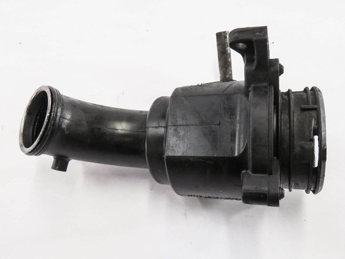 Thumbnail 11: 2009 MERCEDES GL320 (X164) 3.0L OM642 DIESEL - INTERCOOLER PIPE w/ MUFFLER