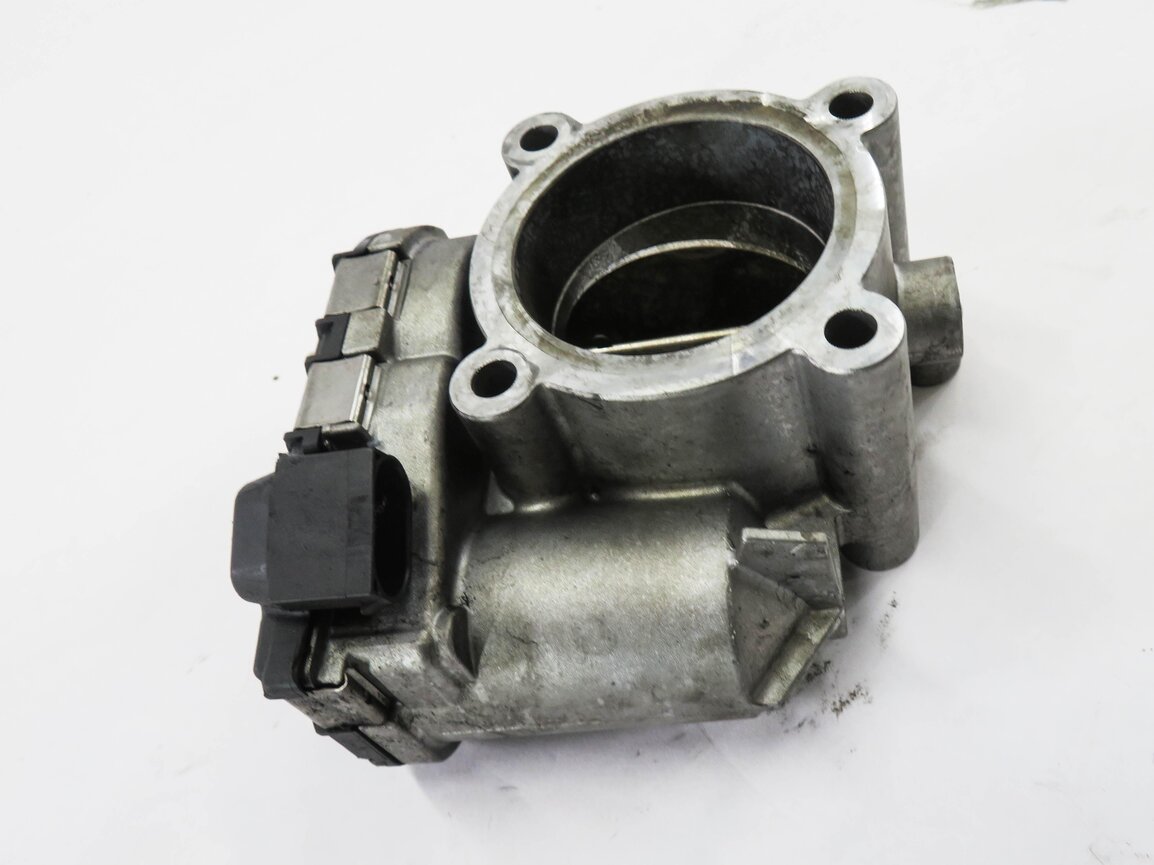 Thumbnail 2: 07-17 E320 E350 GL320 GL350 ML320 ML350 R320 R350 - 3.0L DIESEL THROTTLE BODY